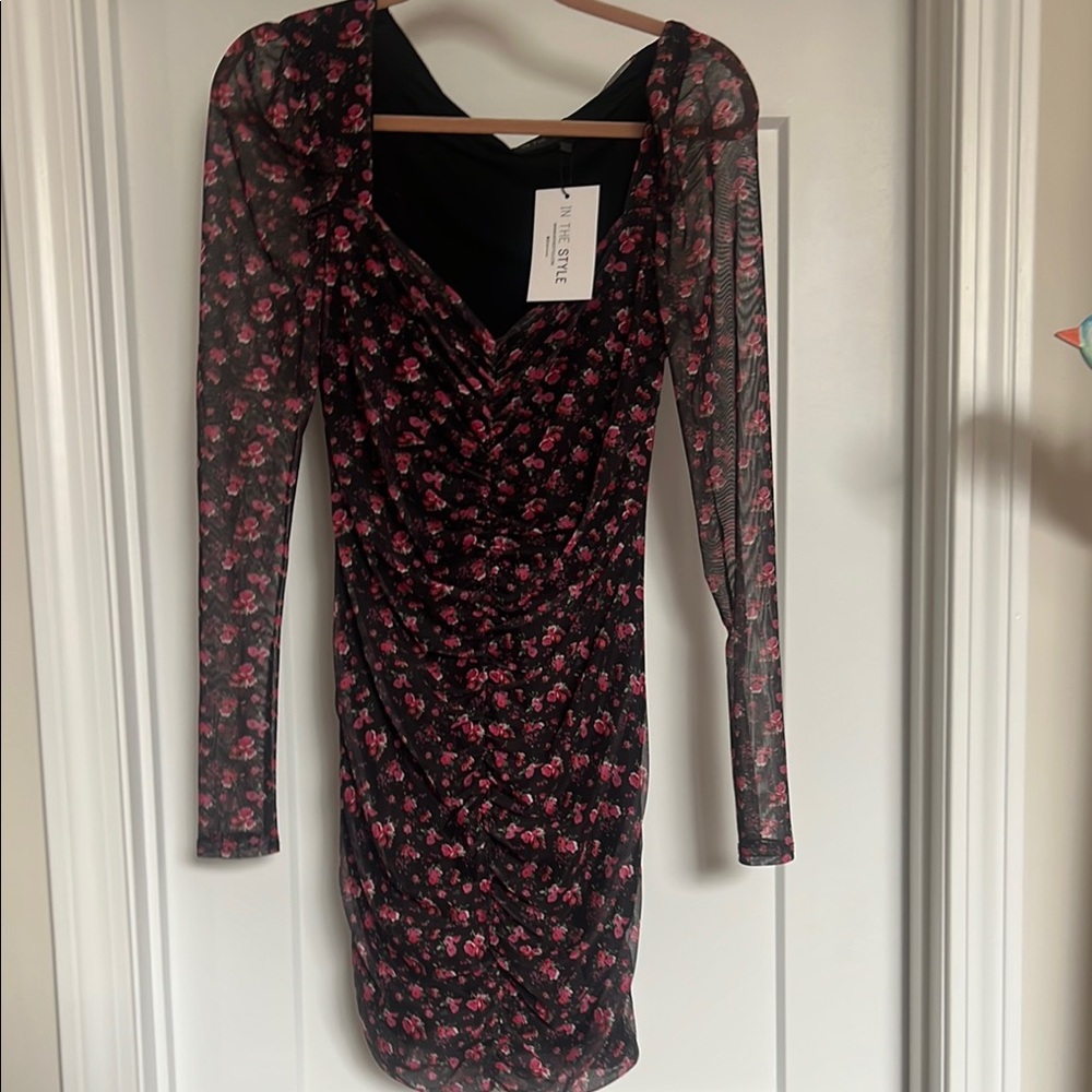 NWT Floral Black and Pink Dress - 6